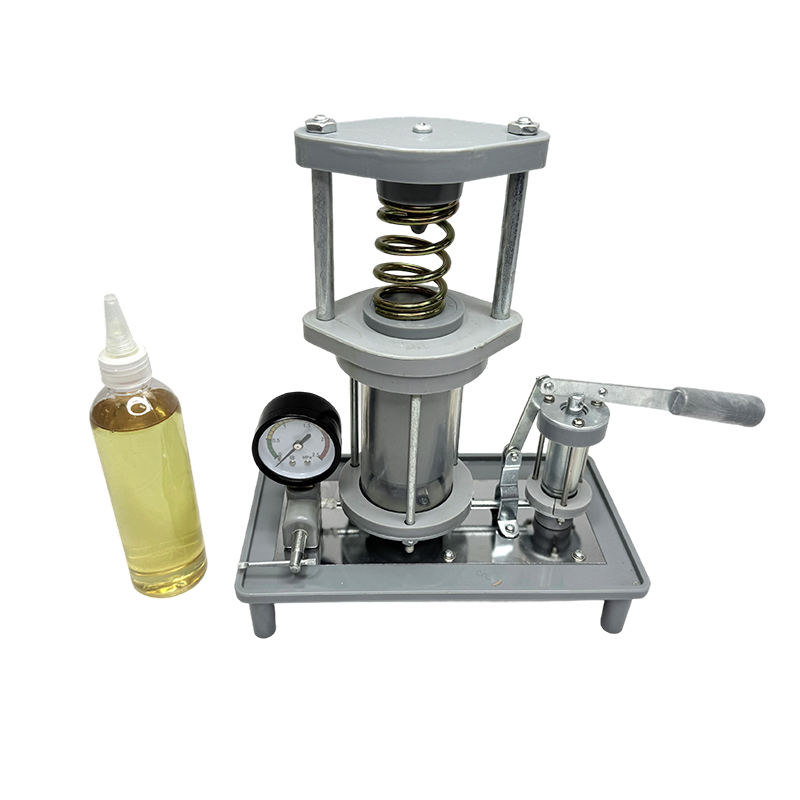 Výuka fyziky modelová učebna populárně naučná výuka model hydraulického lisu model